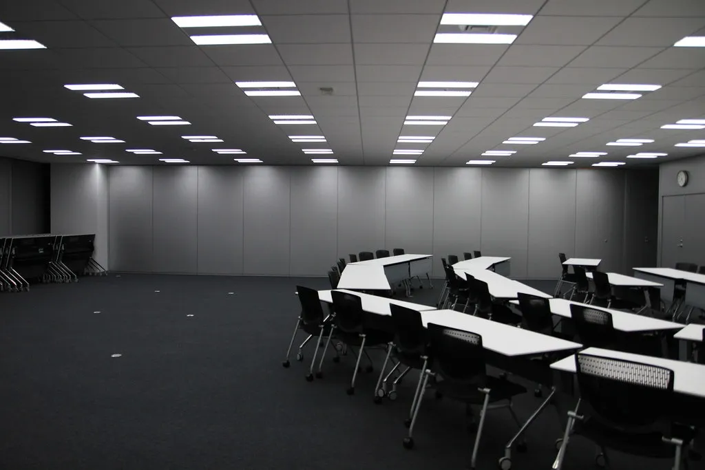 セントラルパーティション株式会社